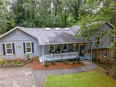 2627 Pinebrook Drive