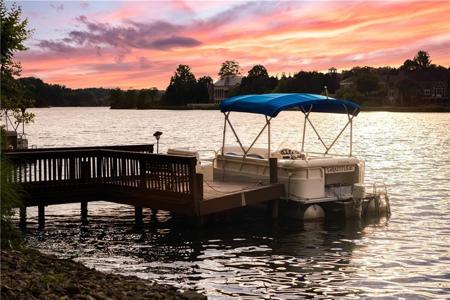 3800 Schooner Ridge