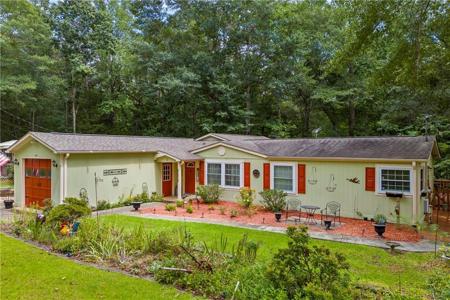 647 Lake Harbor Trail