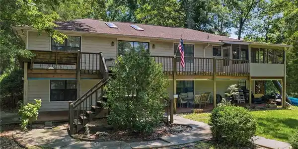 119 W River Bend Way