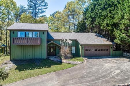 178 Lakeview Circle