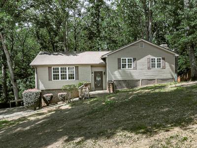 6911 Beechwood Drive