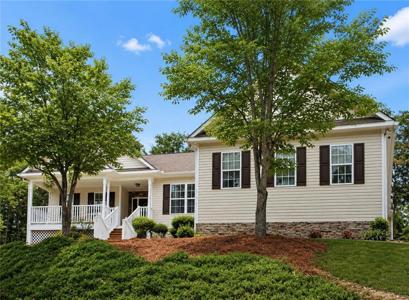 110 Winterhawk Cove