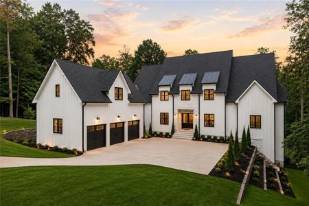 7835 Scenic Drive