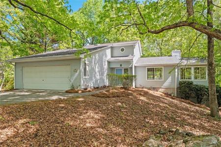 7320 Oak Arms Drive