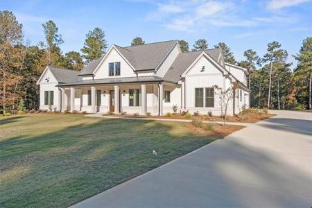 109 STORMY Drive