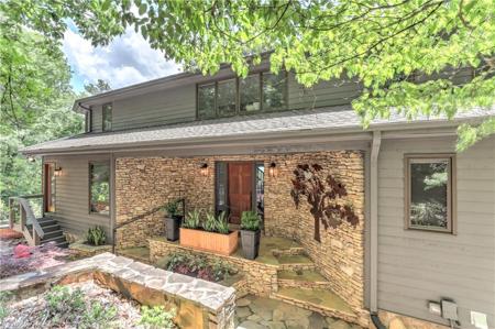 73 Falcon Heights