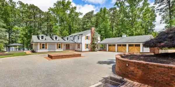 3080 Dove Trail