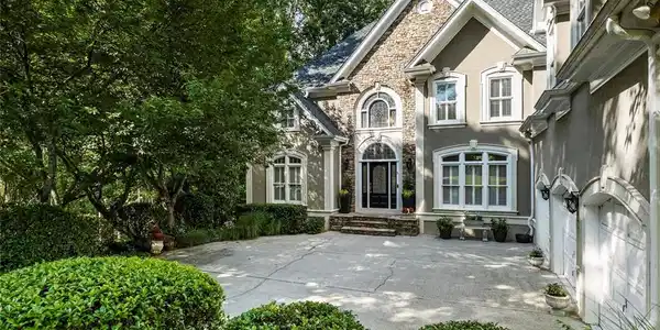 1270 Creek Ridge Crossing