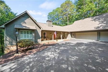 30 Pony Lane