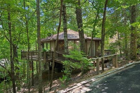 115 Treetop Knoll Drive