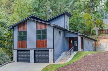 4050 Skyline Drive