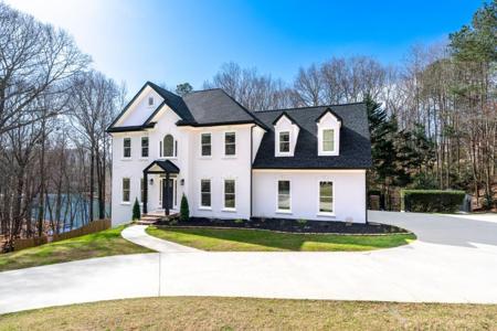 6005 Bateau Drive