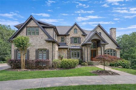 6226 Random Winds Bluff