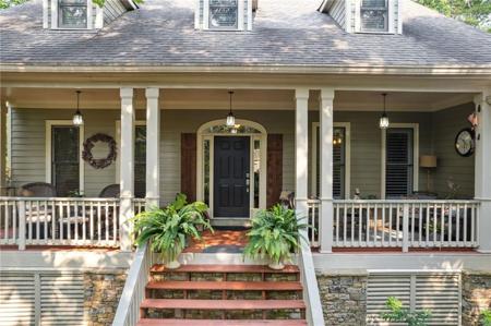 250 Turnbury Lane