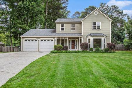 4037 BAYWIND Walk