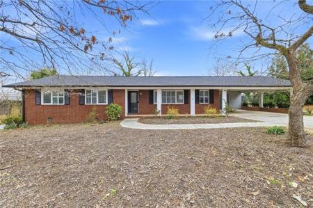 2176 Riverside Drive