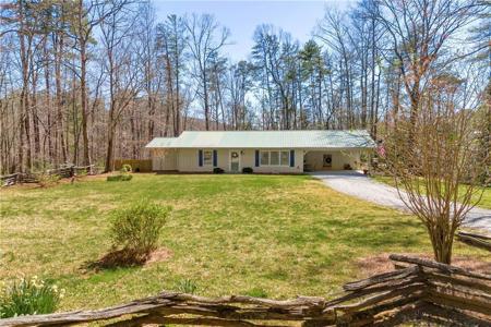 84 Weatherly Road