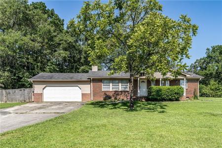 25 Shoreline Drive NW