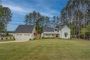 1001 Sugar Hill Way