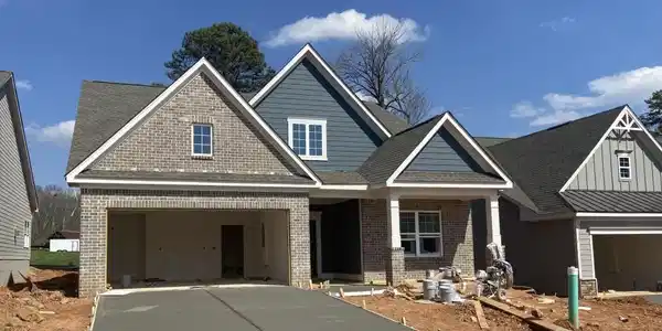 145 Hickory Bluffs Parkway