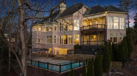 5610 Point West Drive