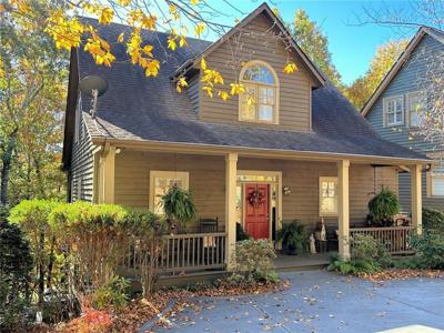 79 Chestnut Knoll Court