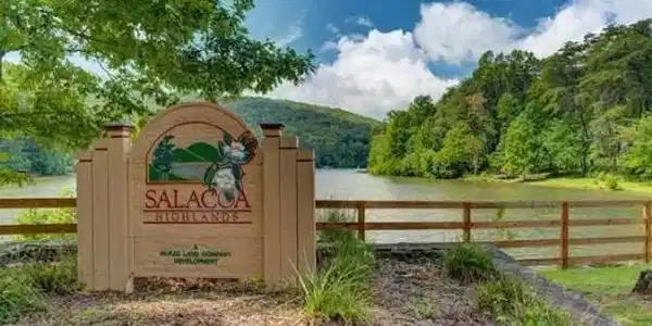 Oak Trace