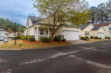 841 WINDCROFT Circle NW