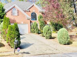 3725 Colonial Trail SW