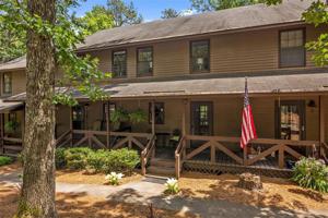7 Mountain View Court