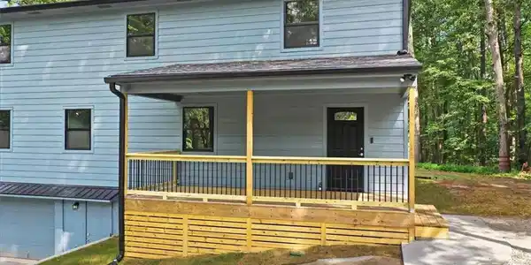 4522 Bartow Carver Road SE