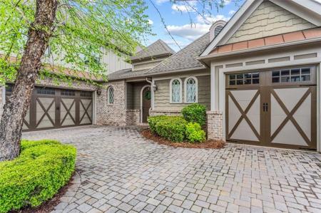 140 BATTEN BOARD Way