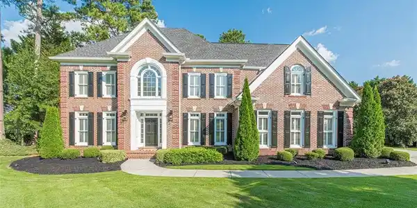 1800 TURNBERRY Lane