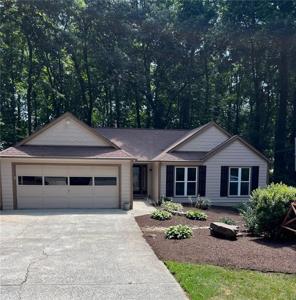 4047 Crystal Bay Pointe Drive NW
