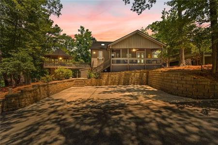 145 Narrows Drive