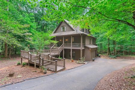 326 Woodland Trace
