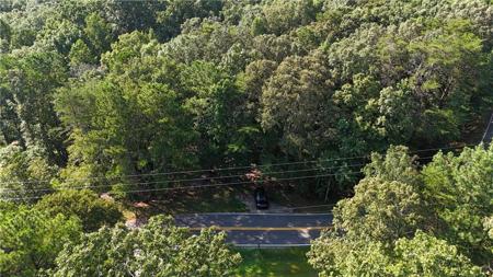 3746 Leach Road
