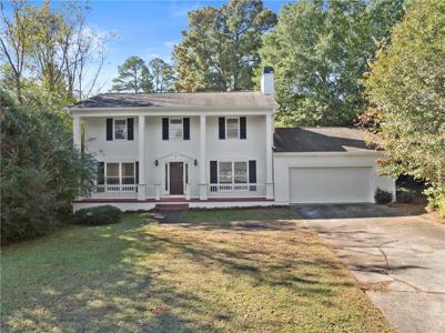 2831 Village Court