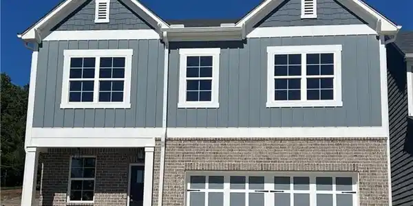 265 Lakeside Place