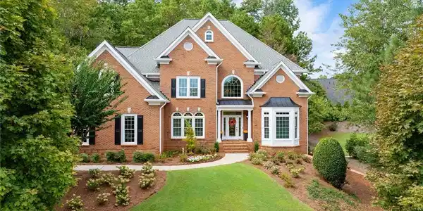 2175 Lake Shore Landing