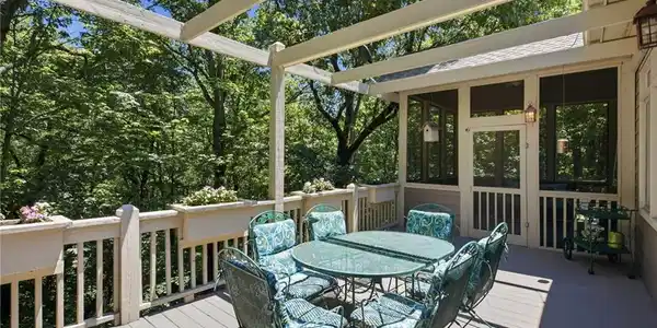 532 Cherokee Trail