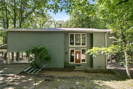 102 Jack Pine Court
