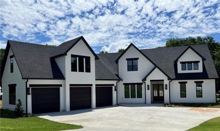 1240 Askew Trail