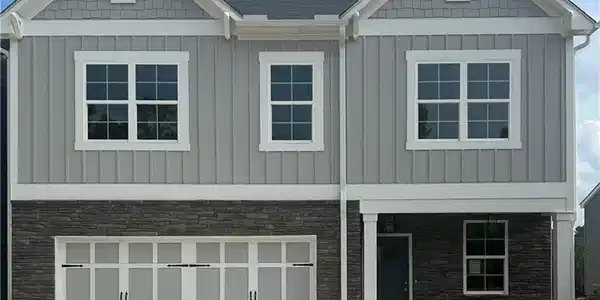286 Lakeside Place