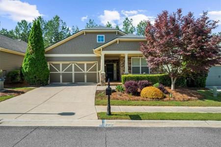 3143 White Magnolia Chase SW