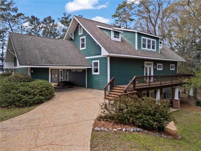 12 Rosalyn Road
