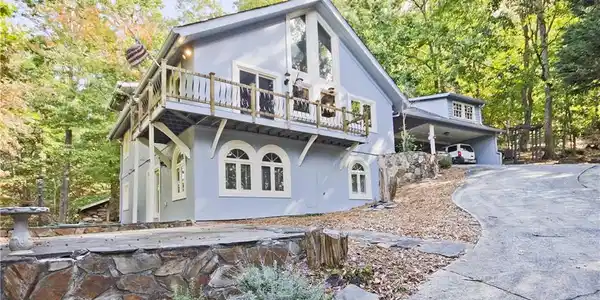 940 Fairway Drive