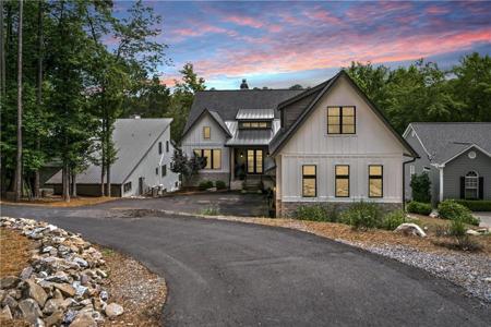 113 Smohalla Court