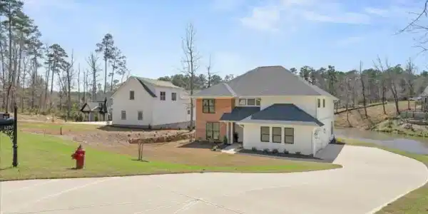 1270 Glen Eagle Drive